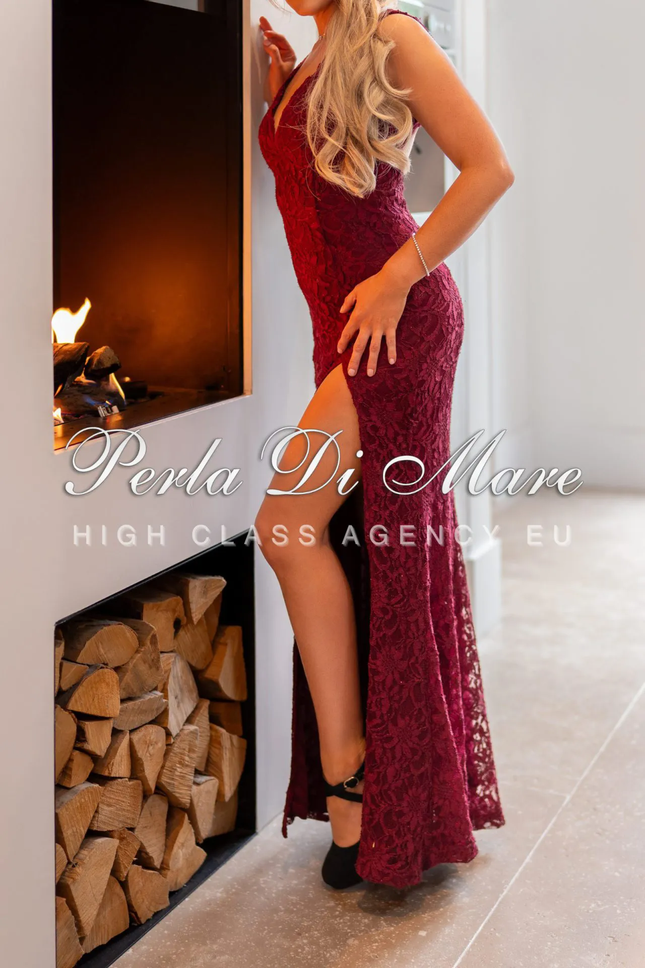 Amber Blond High Class Escort, Antwerp, Travel Companion Europe Worldwide new (10)