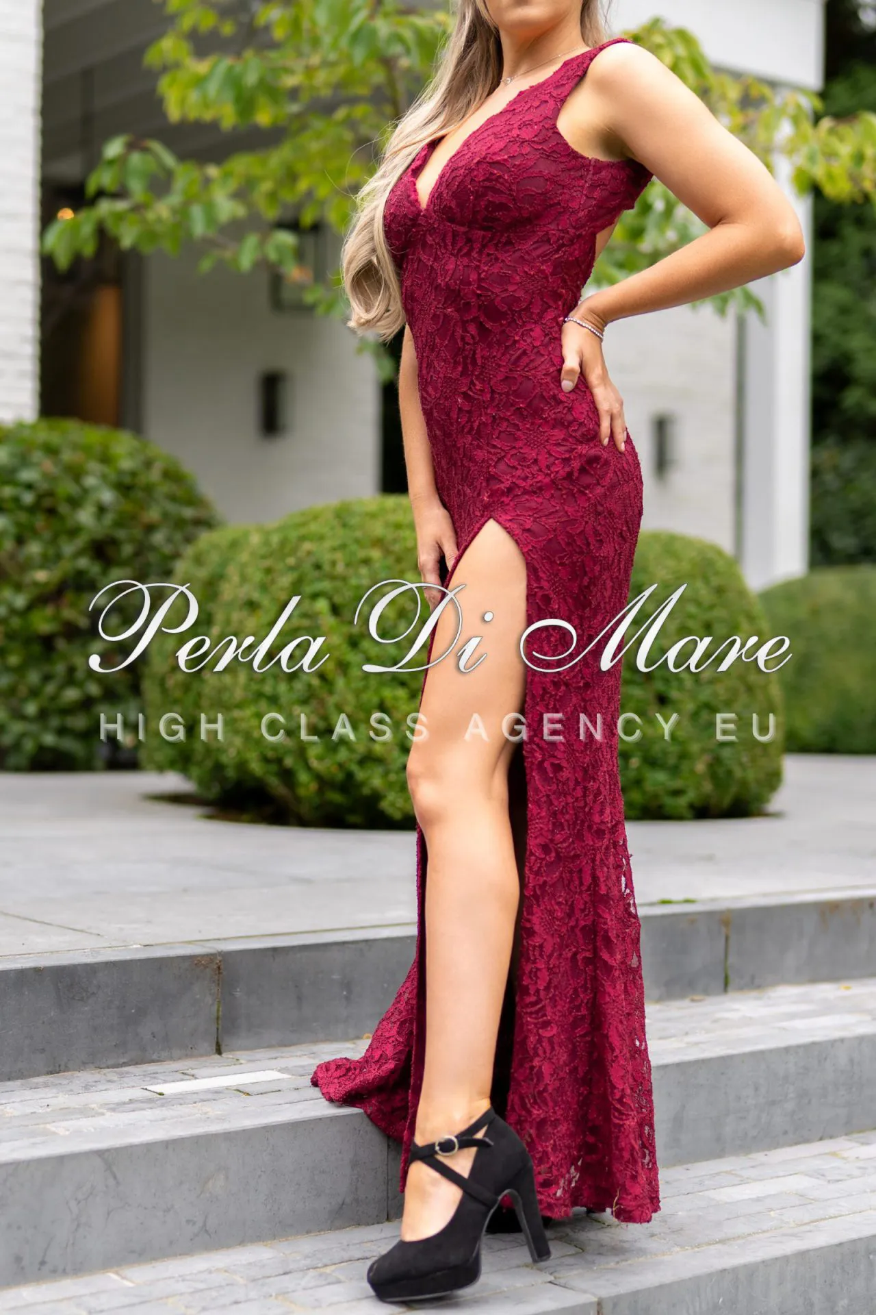 Amber Blond High Class Escort, Antwerp, Travel Companion Europe Worldwide new (7)